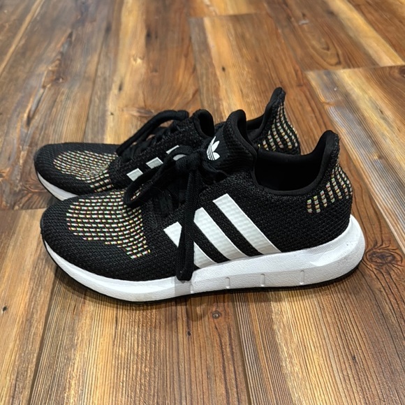Adidas Black and White Sneakers with Mesh Upper - Picture 3 of 6